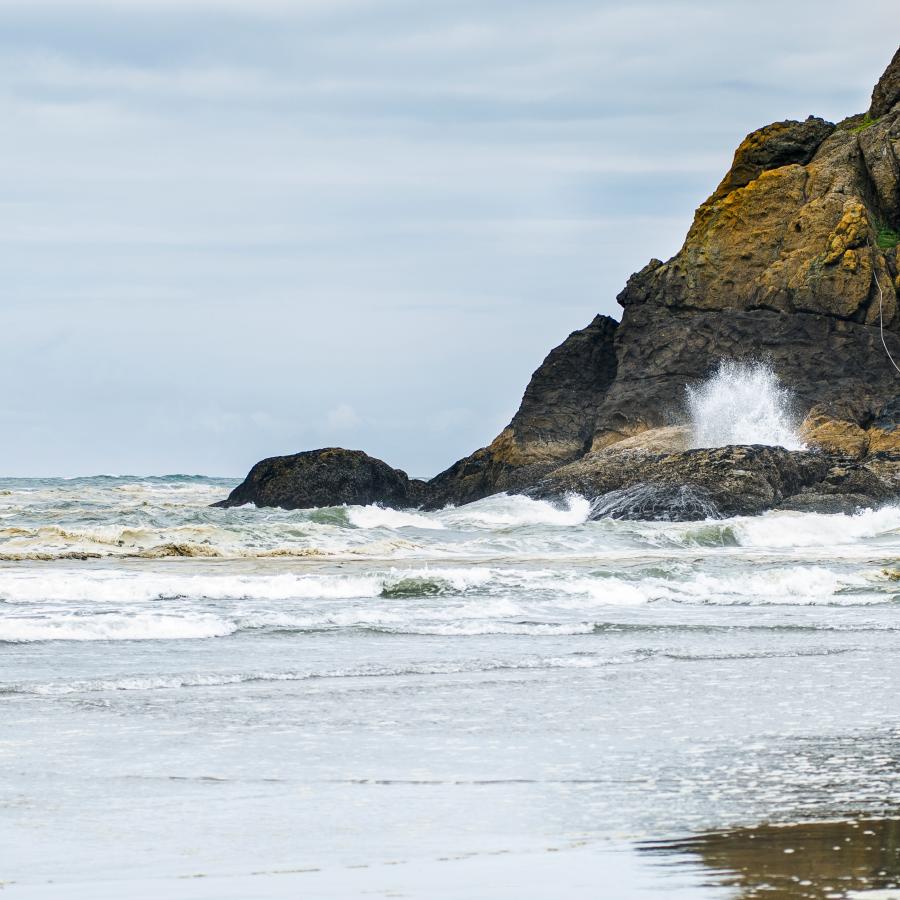 Waves crashing against the rock at Cape Disappointment