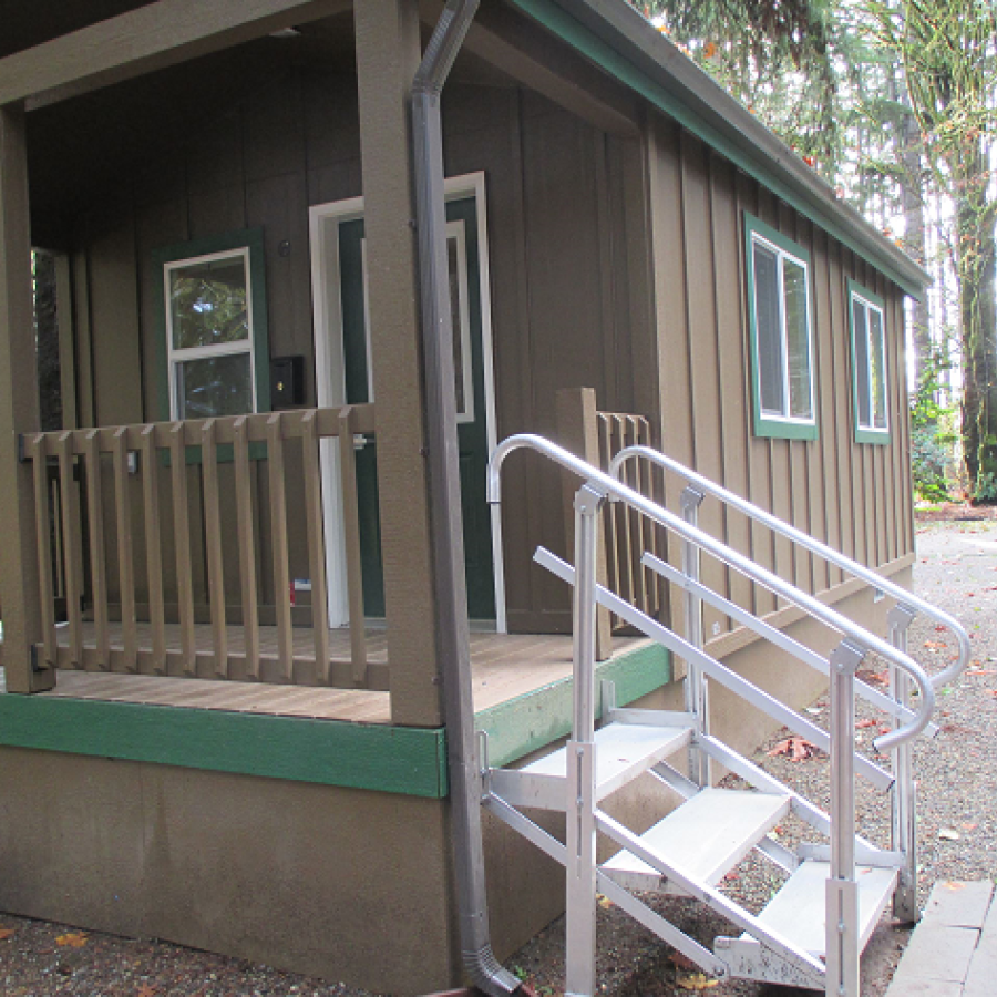 Belfair Cabin Exterior